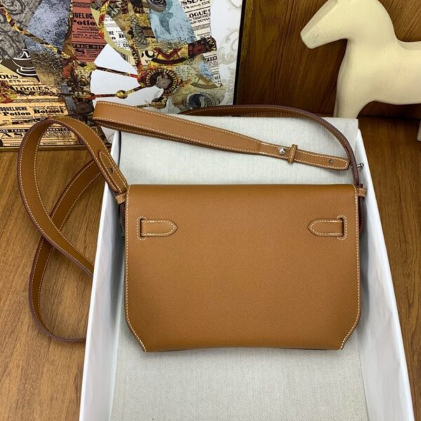 Hermes Kelly Depeches 26 Pouch - Image 4