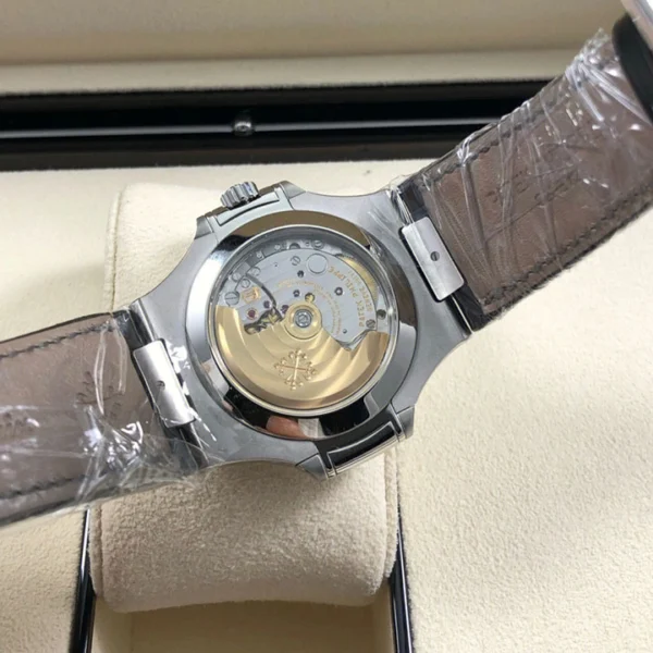 5726A - Patek Philippe NAUTILUS??AAAAA version?? - Image 4