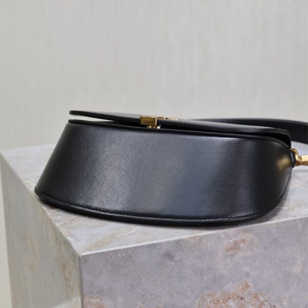 YSL VOLTAIRE TOP HANDLE in leather - Image 5