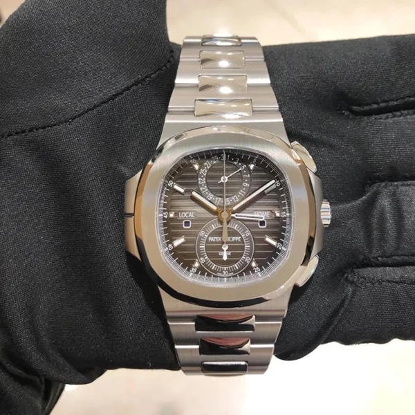 5990/1A-001 - Patek Philippe NAUTILUS - Image 3