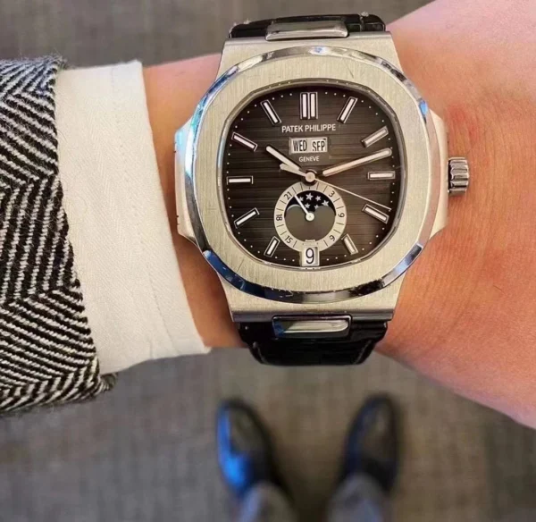 5726A - Patek Philippe NAUTILUS??AAAAA version?? - Image 8